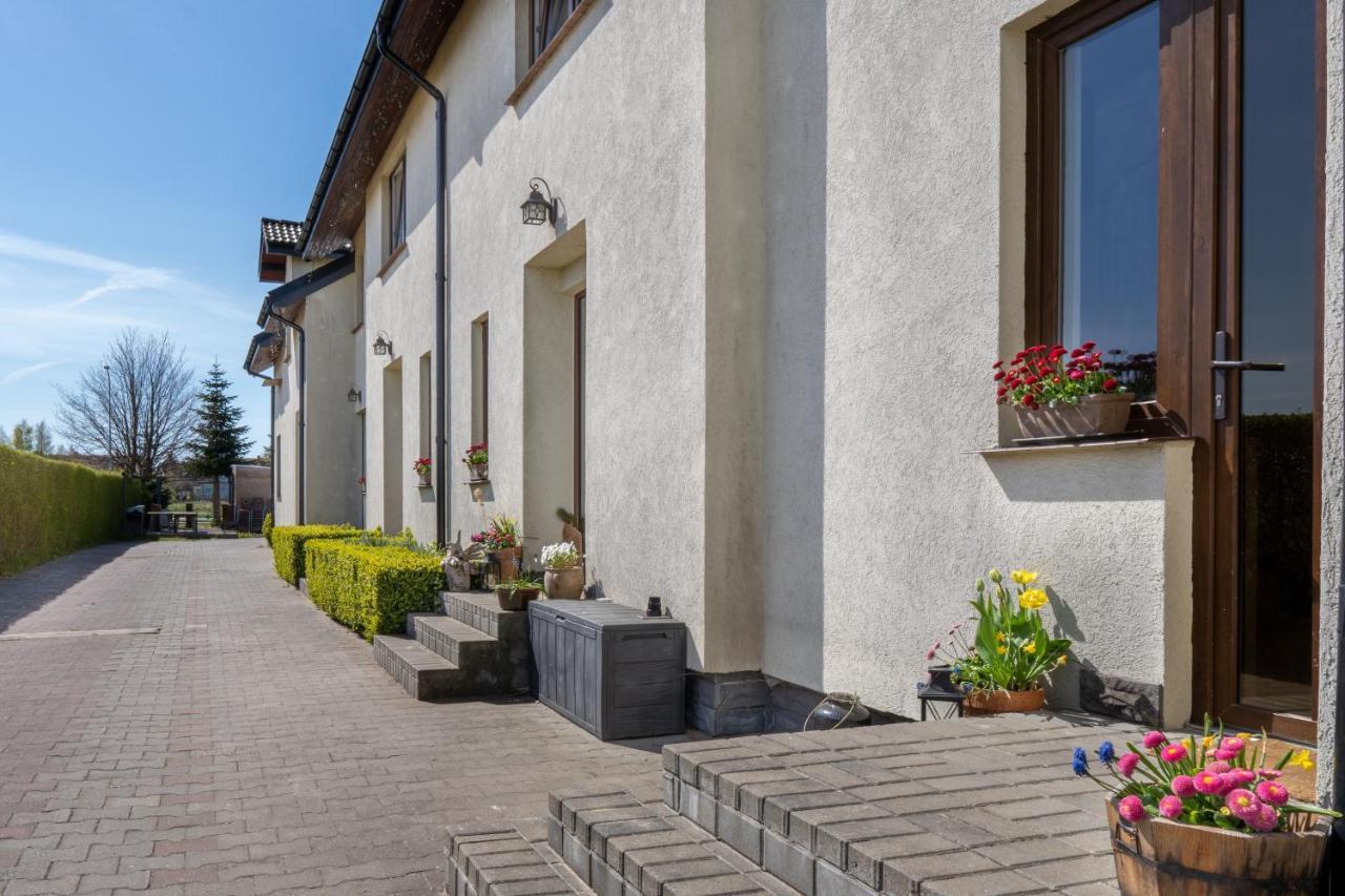 Osrodek Wypoczynkowy Swallow Apartman Grzybowo  Kültér fotó